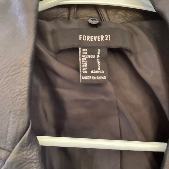 Leather Jacket - Picture 3 of 4